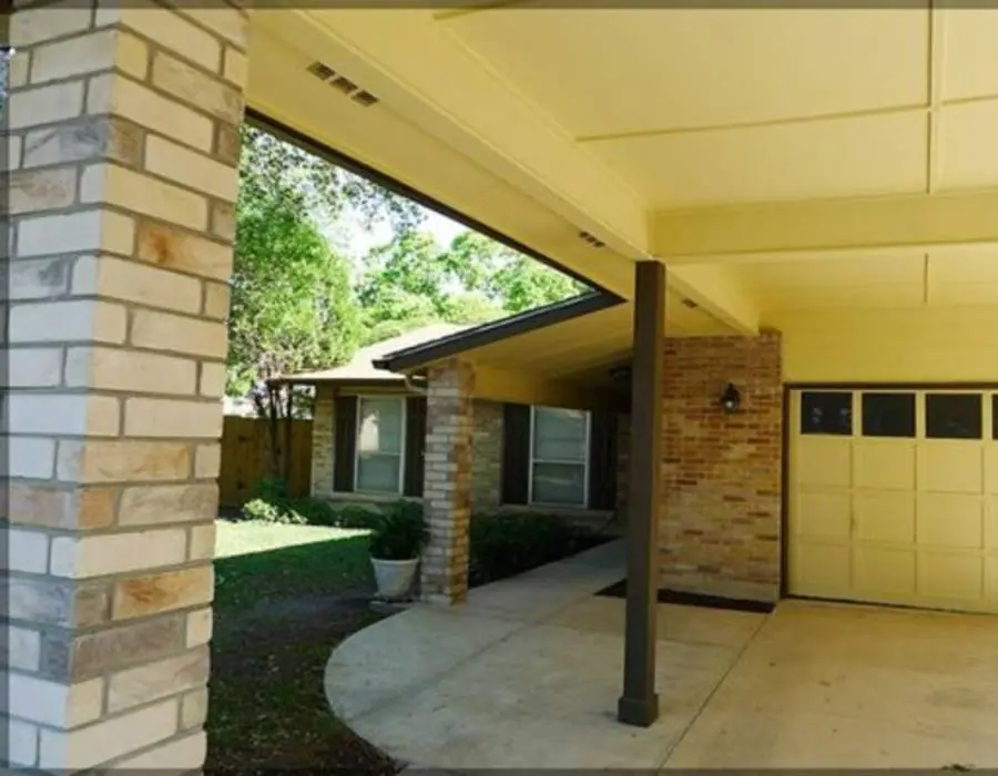 Durable patio and carport construction