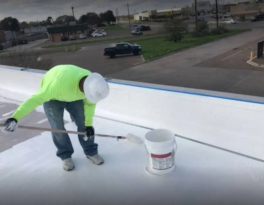 Experts for Roof repiar for commercial purpose