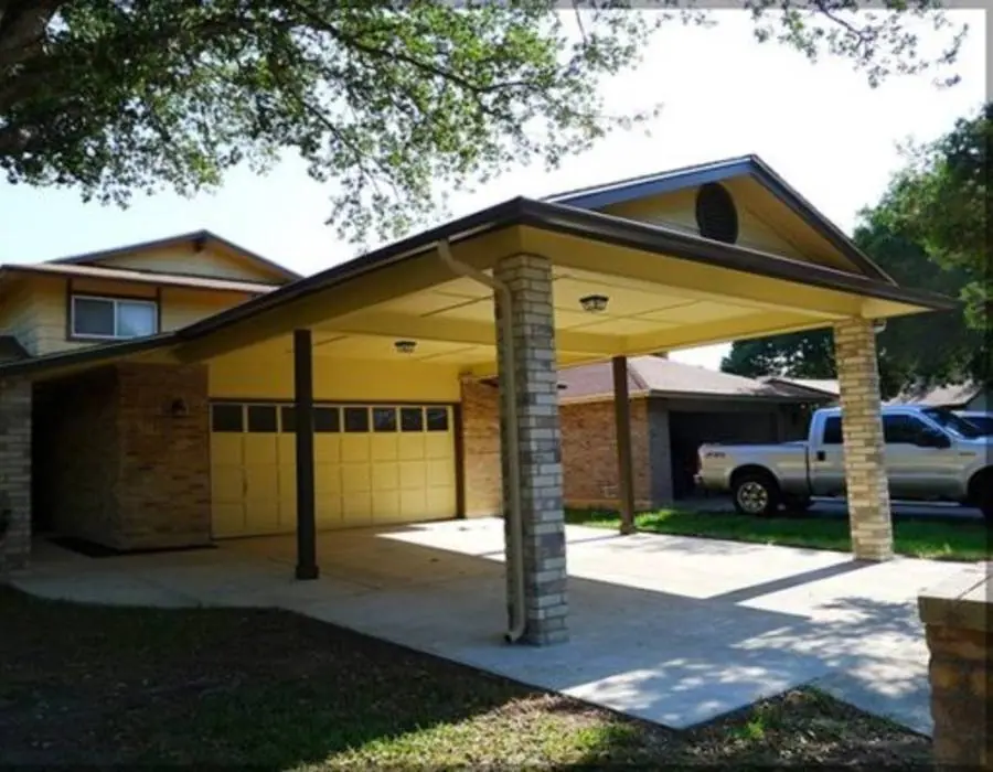 Modern patio and carport design