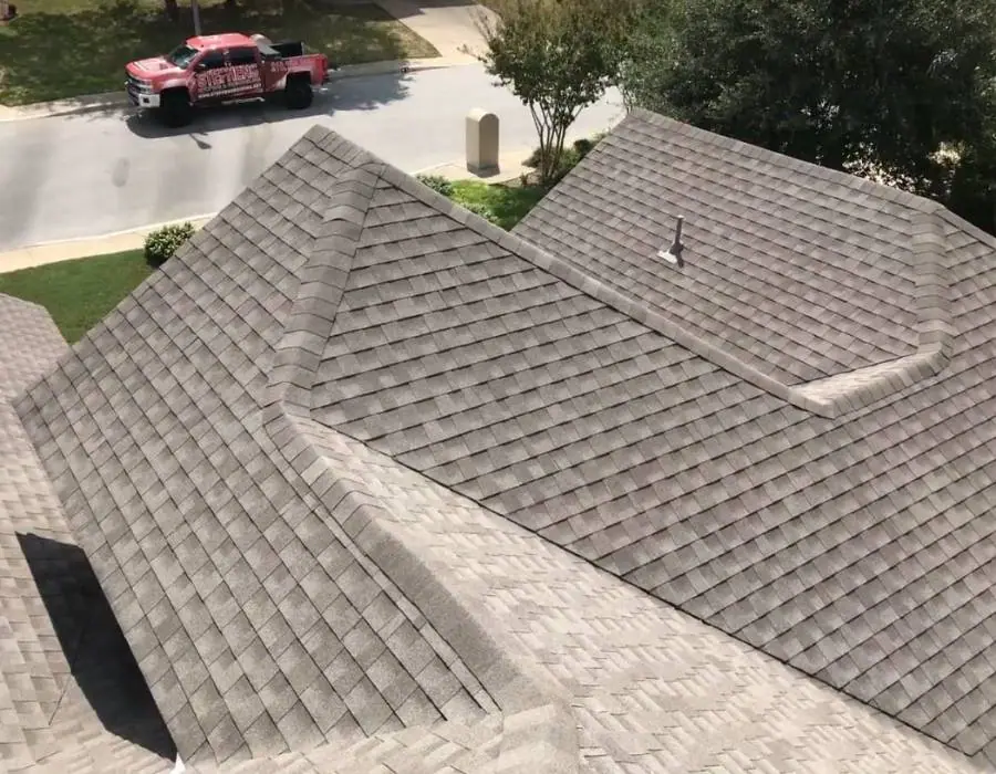 San Antonio contractors installing residential roof